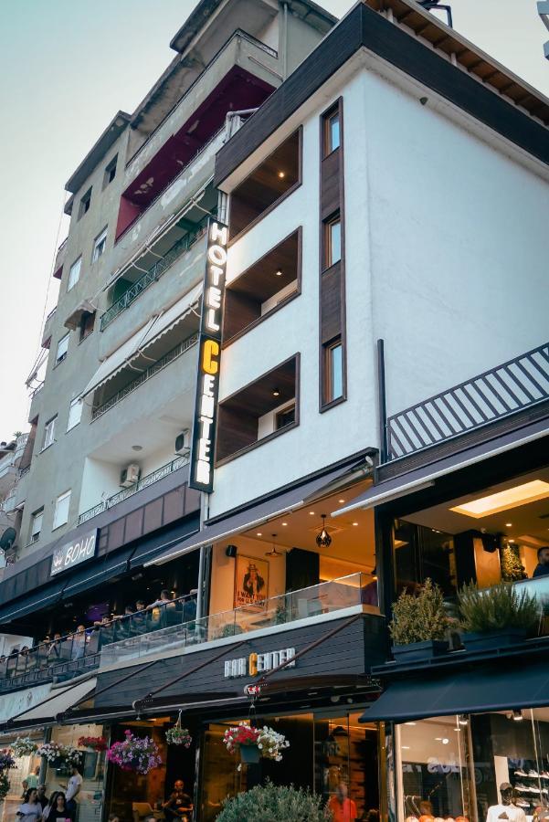 Center Hotel Gjirokaster Bagian luar foto