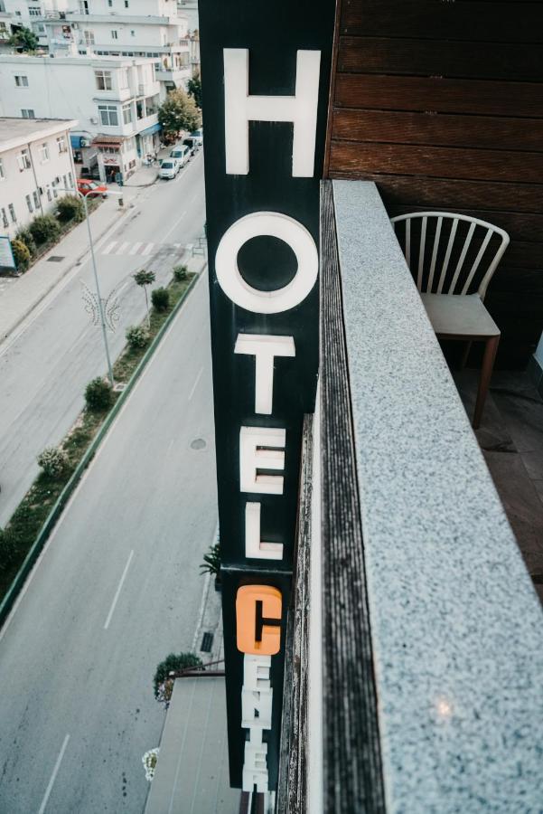 Center Hotel Gjirokaster Bagian luar foto